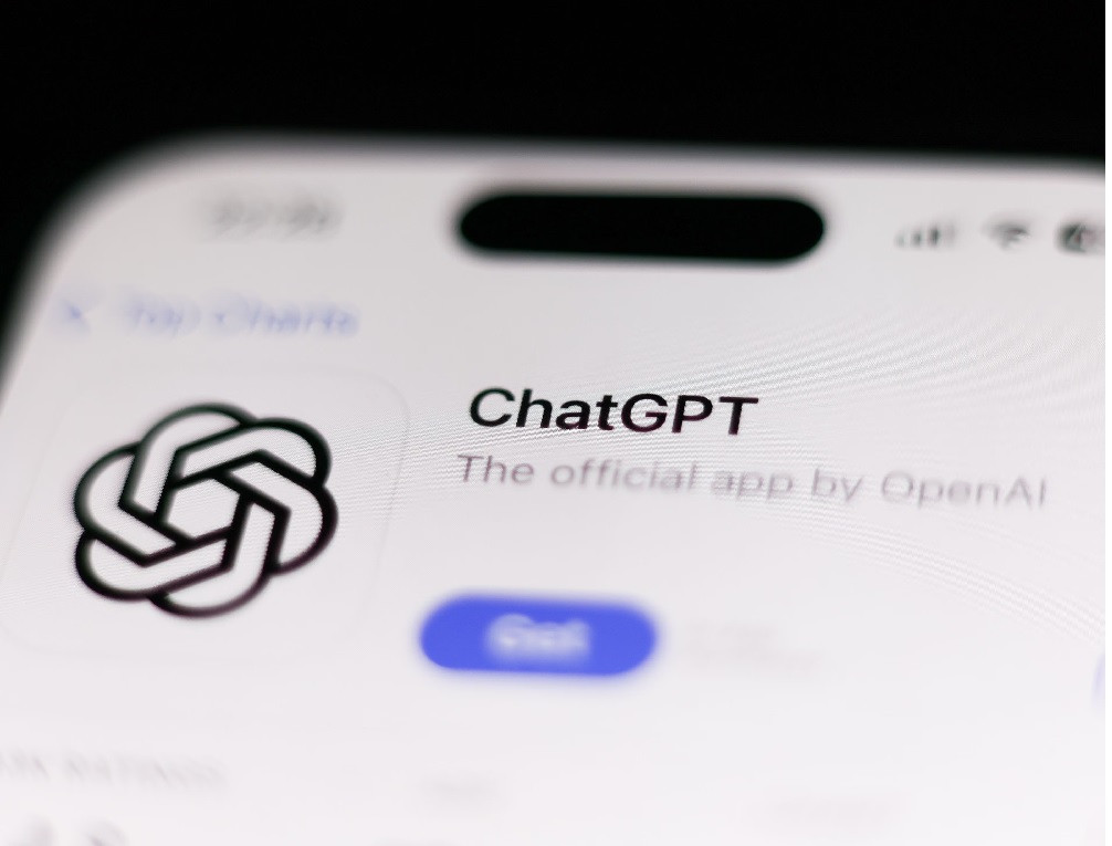 OpenAI Report : Million people talk about suicide and mental health on ChatGPT every week